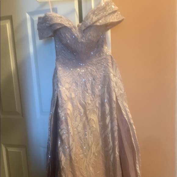 Shimmering Lavender Evening Dress - Picture 1 of 8